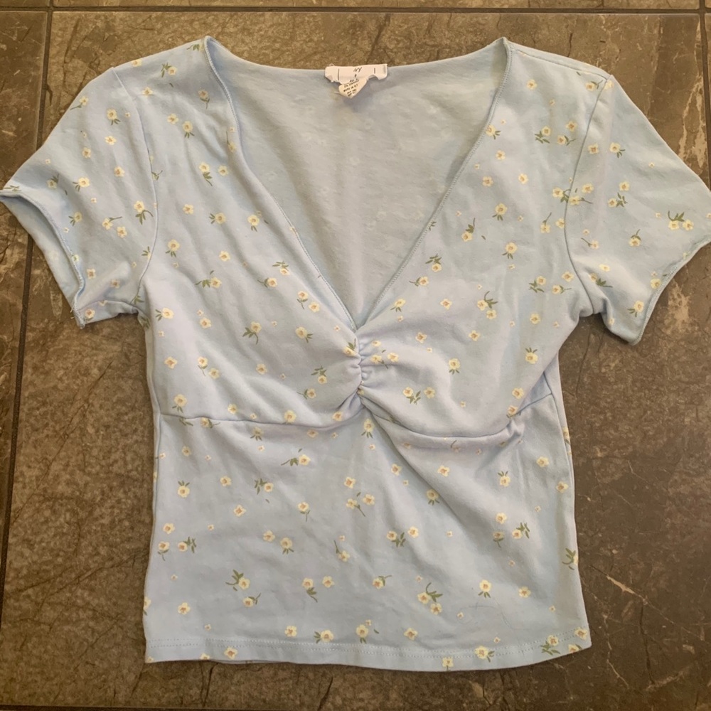 Blue White and Yellow flowered, short-sleeve